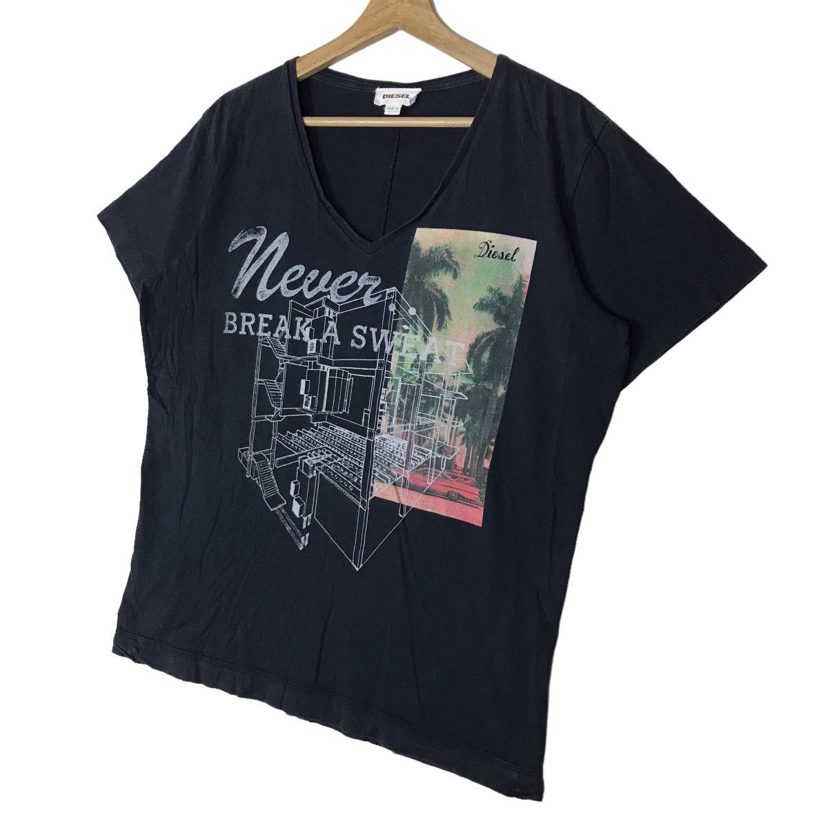 Diesel Vintage Diesel Pop Art Vneck Shirt Size US L / EU 52-54 / 3 - 5 Thumbnail