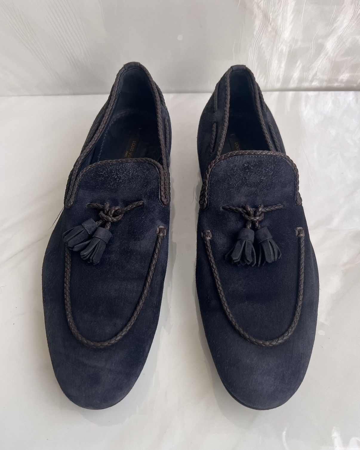 Louis Vuitton Louis Vuitton Men’s Tassel Blue Suede loafers Size US 7 / EU 40 - 12 Thumbnail