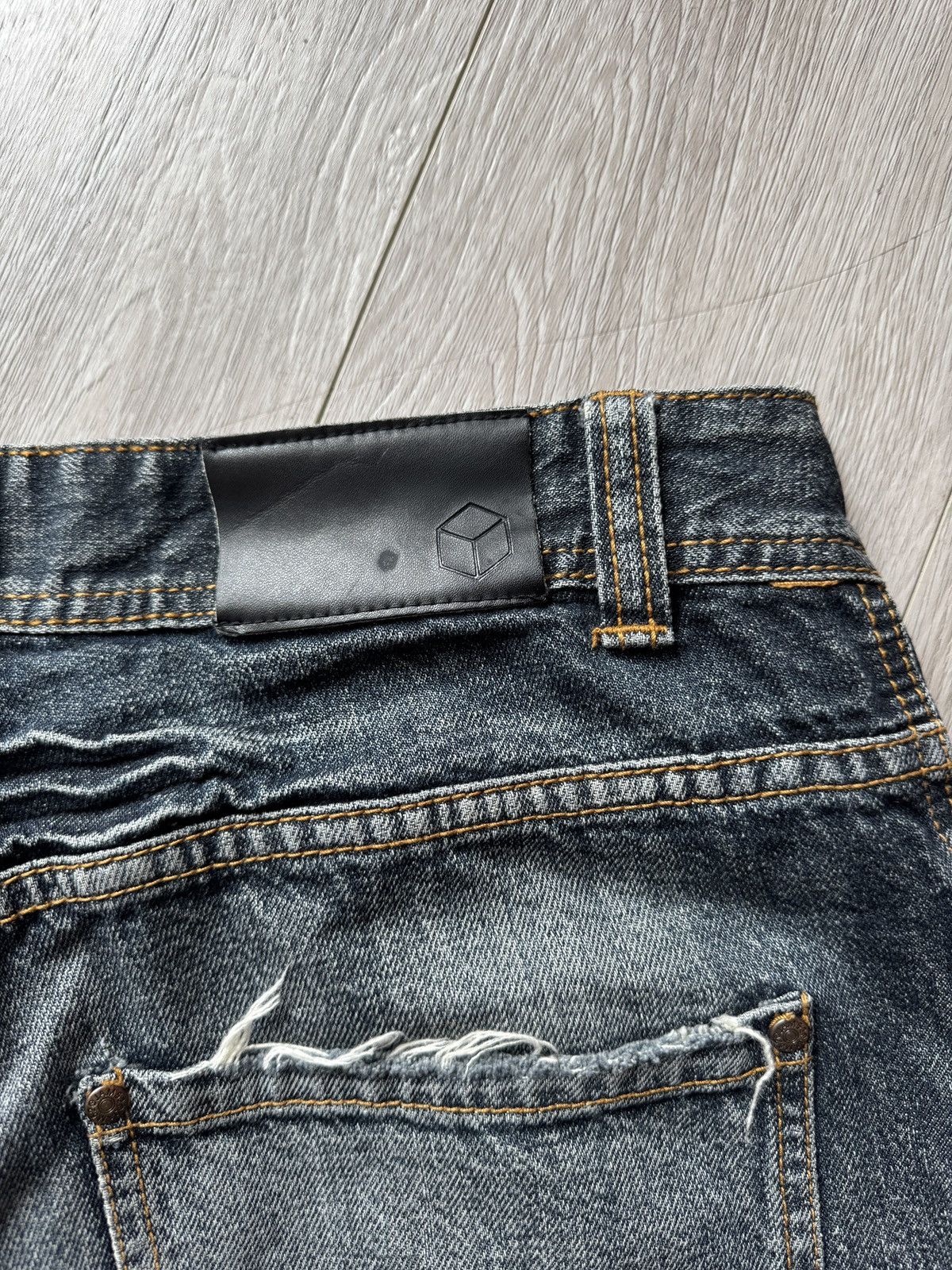 Designer × Japanese Brand × Vintage Vintage 2000’s Jam 52 Washed Denim Logo Straight Jeans Size US 30 / EU 46 - 10 Thumbnail