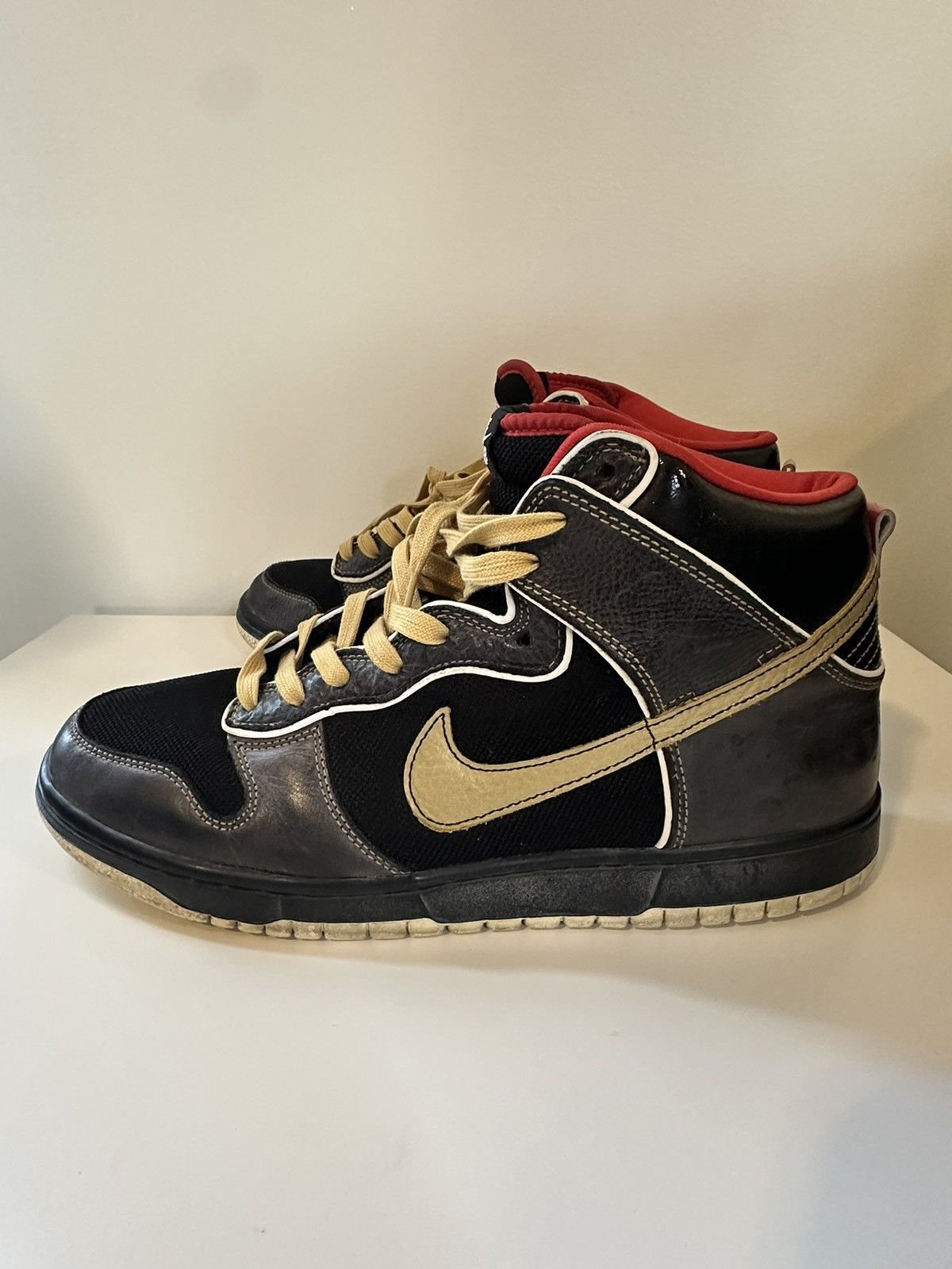 Nike SB Dunk High Marshall Amps