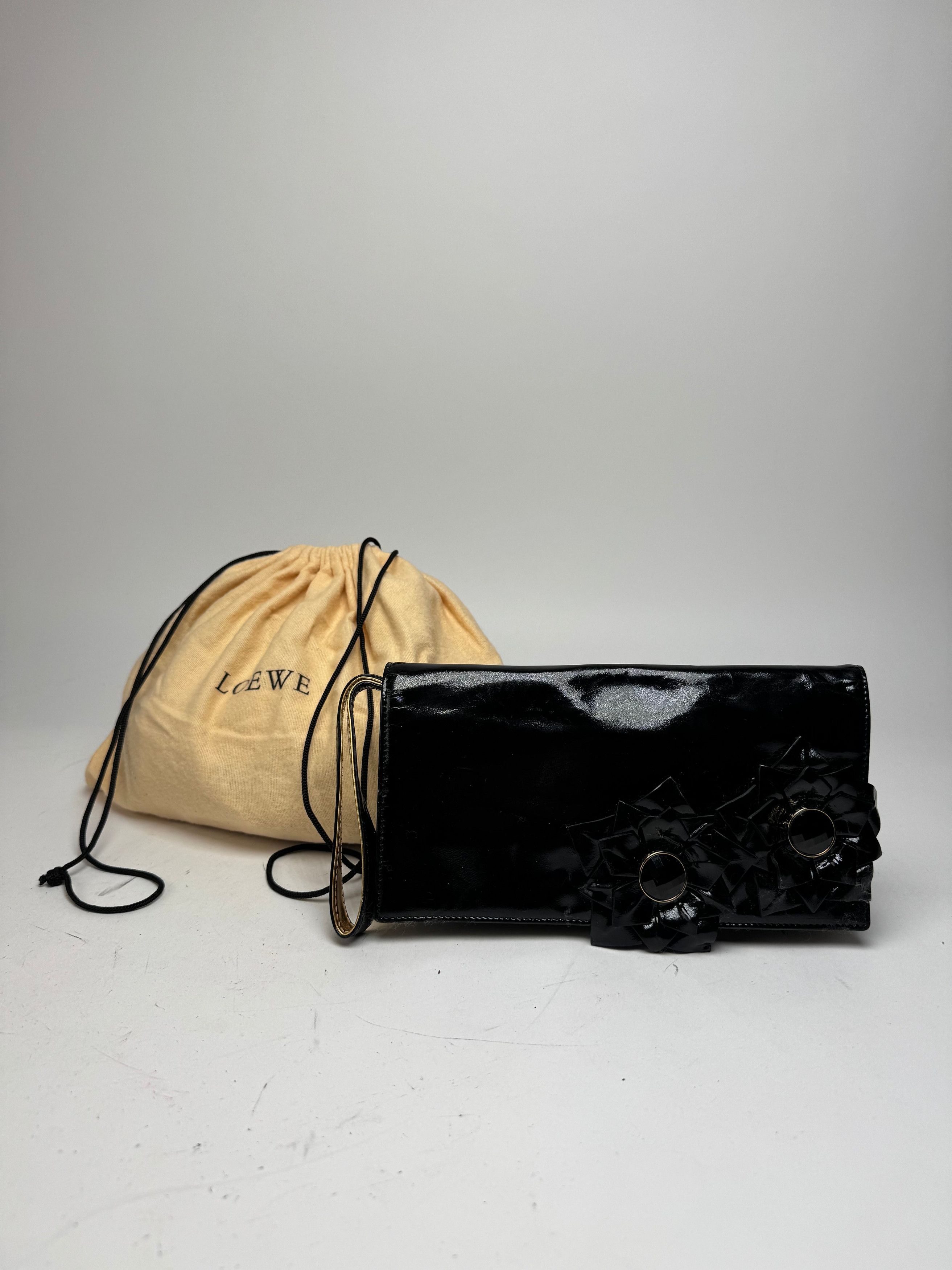 Loewe Vintage Madrid Patent Leather clutch Black Size ONE SIZE - 1 Thumbnail
