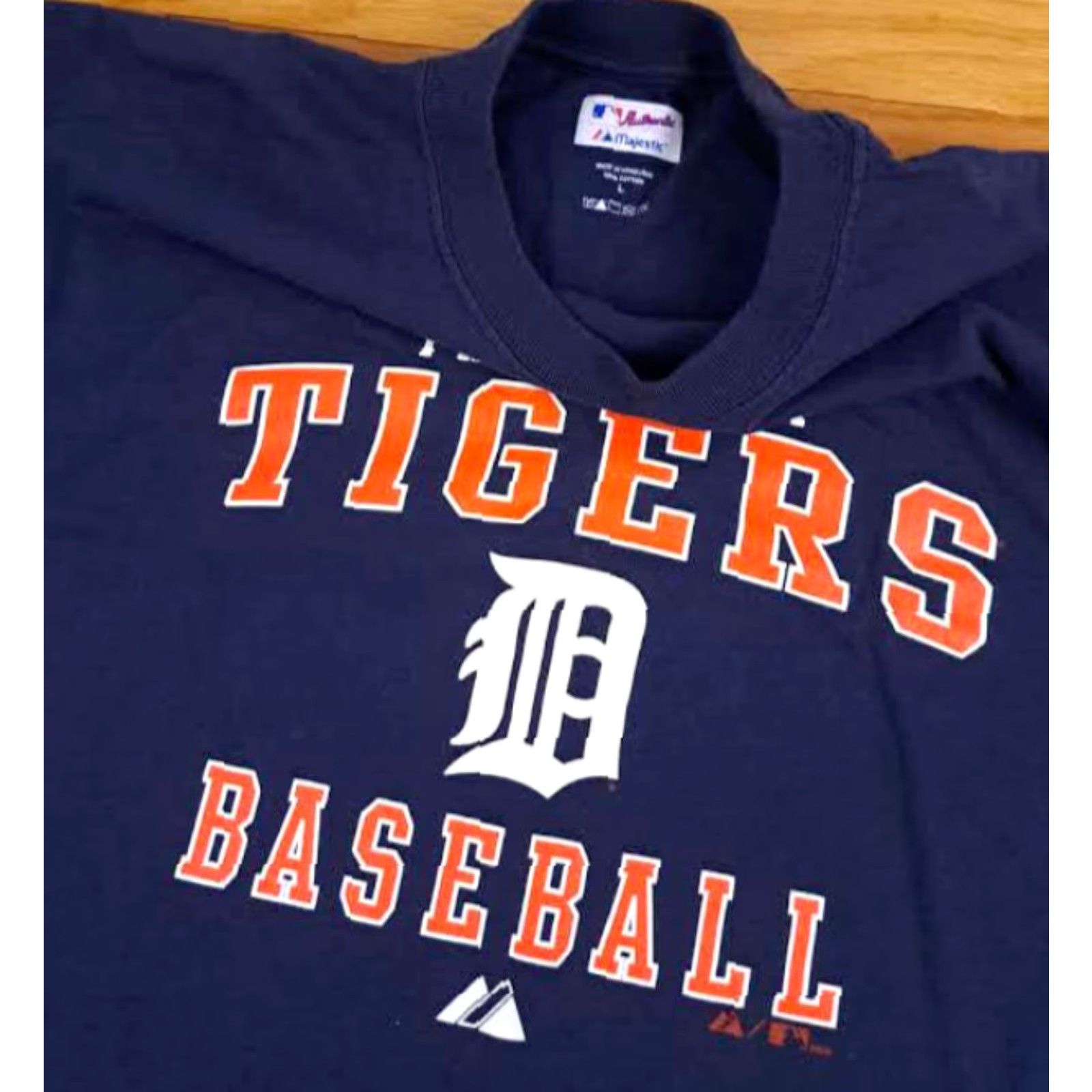 MLB Detroit Tigers Majestic T-Shirt Navy Blue L LG Men 2009 MLB Retro Classic Sports Norm Cash Detroit Tigers Baseball Printed Shirt Mens Size US L / EU 52-54 / 3 - 3 Thumbnail