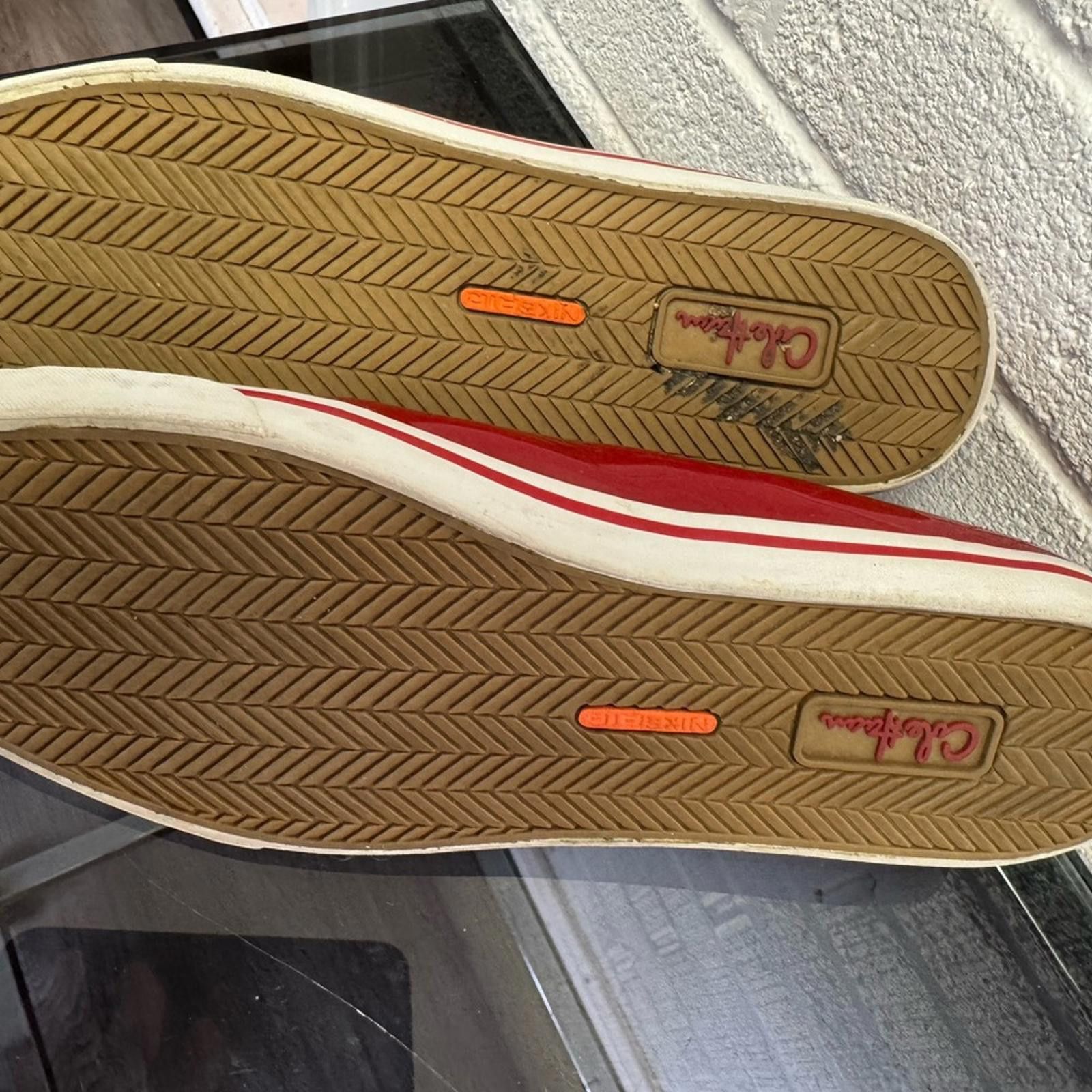 Cole Haan Cole Haan Red and White Sneakers Vibrant Canvas Design Size US 9 / IT 39 - 9 Thumbnail