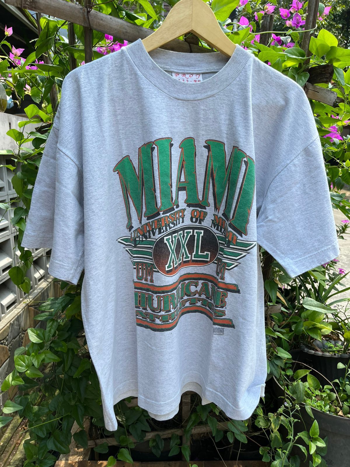 Other Sportswear Miami Hurricane XXL graphic tee tshirt Size US XL / EU 56 / 4 - 1 Thumbnail