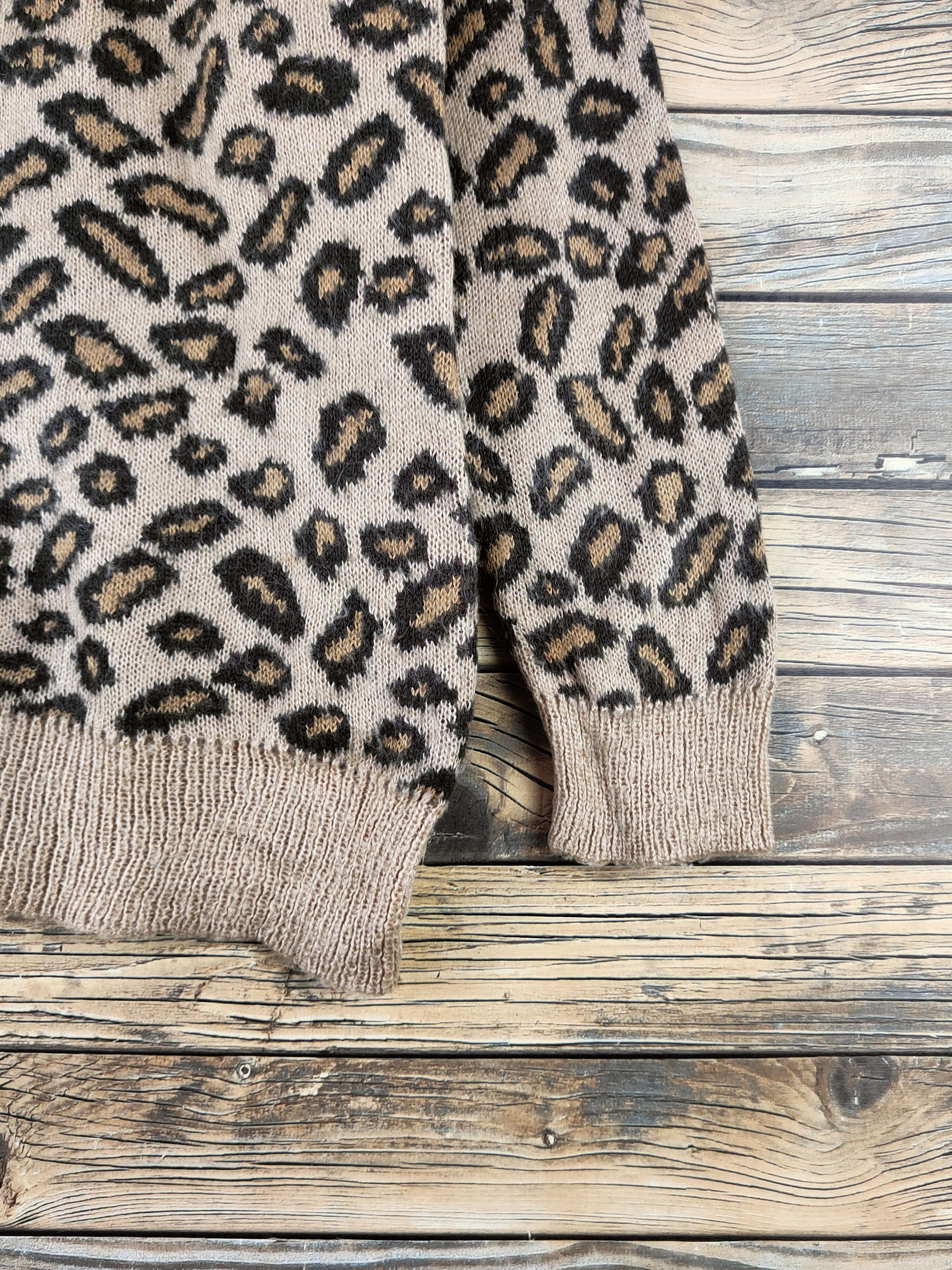 Japanese Brand DL E Hypen World Gallery cheetah Knitwear Cardigan #46-193 Size US M / EU 48-50 / 2 - 6 Thumbnail