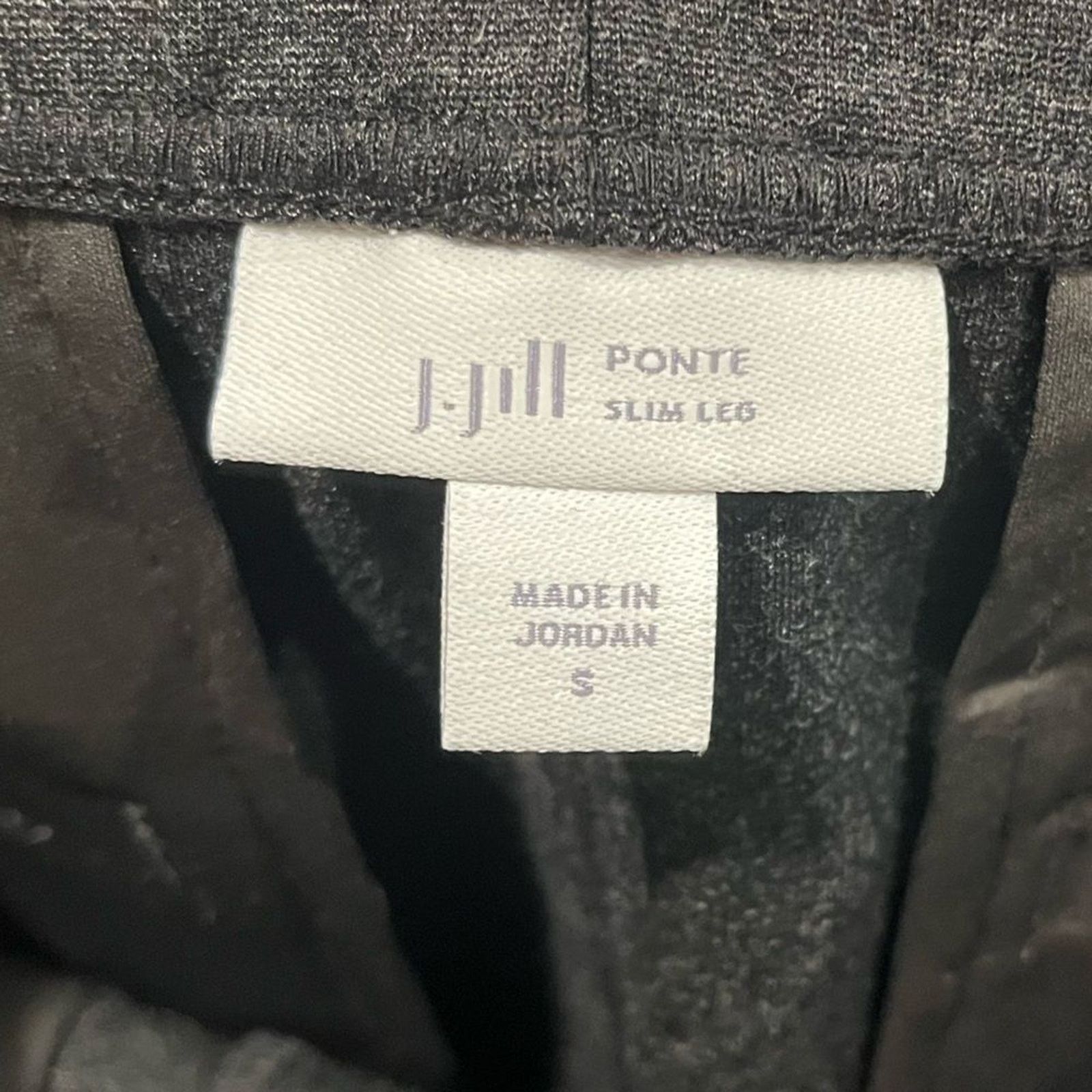 Vintage NWOT J. Jill Pintucked Ponte Slim-Leg Pants Mid Rise Size S Size 24" / US 00 / IT 34 - 6 Thumbnail