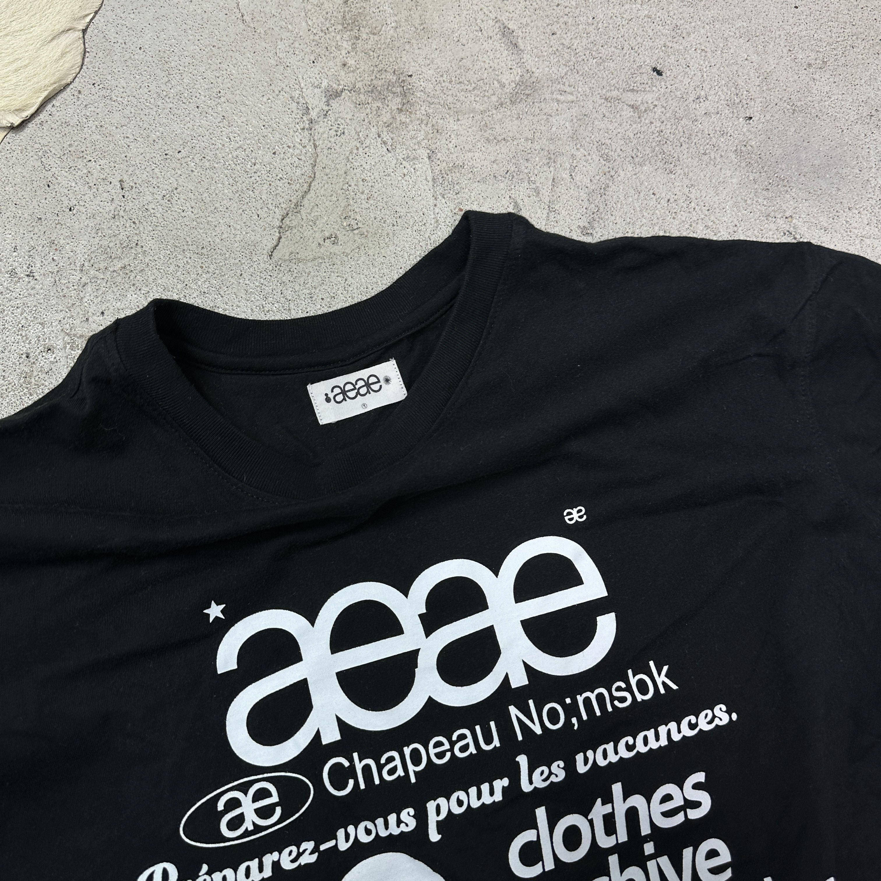 Vintage Vintage Streetwear Skater aeae Printed T-shirt Y2K Size US M / EU 48-50 / 2 - 4 Thumbnail
