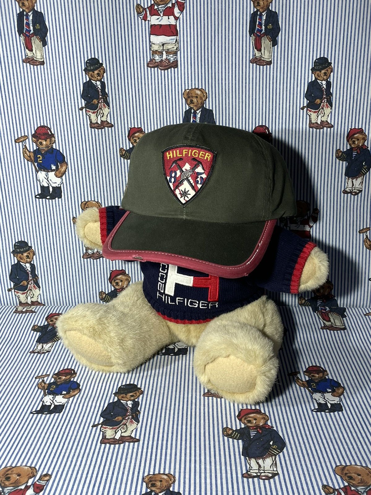 Tommy Hilfiger × Vintage Cap Tommy Hilfiger Expedition Camp OG Vintage 90’s Size ONE SIZE - 1 Thumbnail