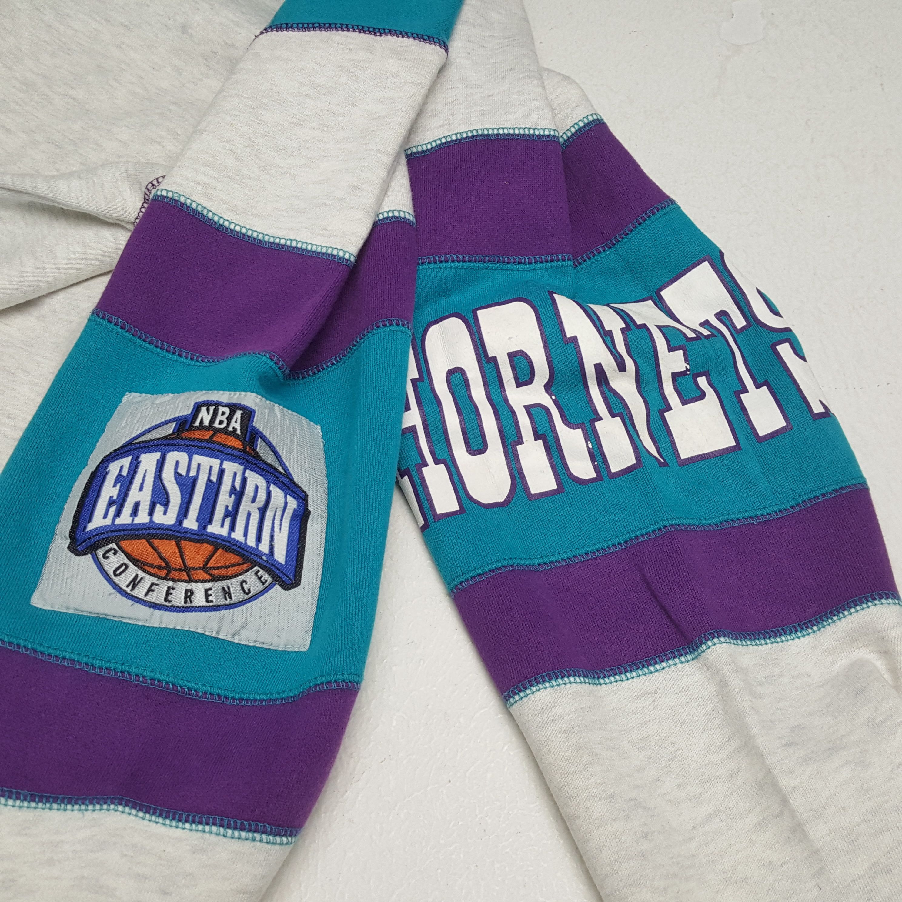 NBA × Vintage Vintage CHARLOTTE HORNEST NBA Basketball Team Sweatshirt Size US M / EU 48-50 / 2 - 6 Thumbnail