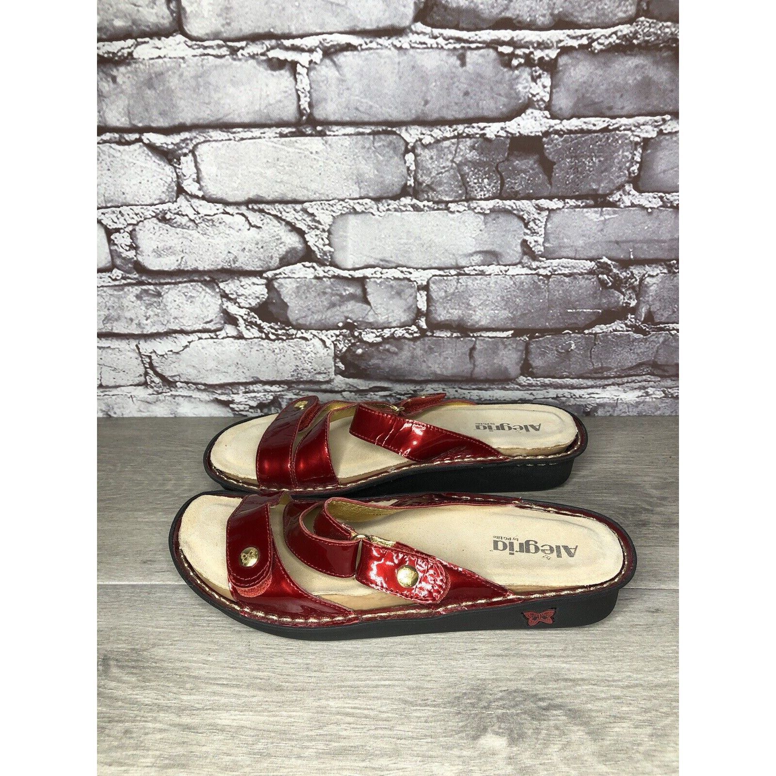 Other Alegria VEN-124 Venice Red Patent Leather Strap Sandals Wome Size US 10.5 / IT 40.5 - 6 Thumbnail