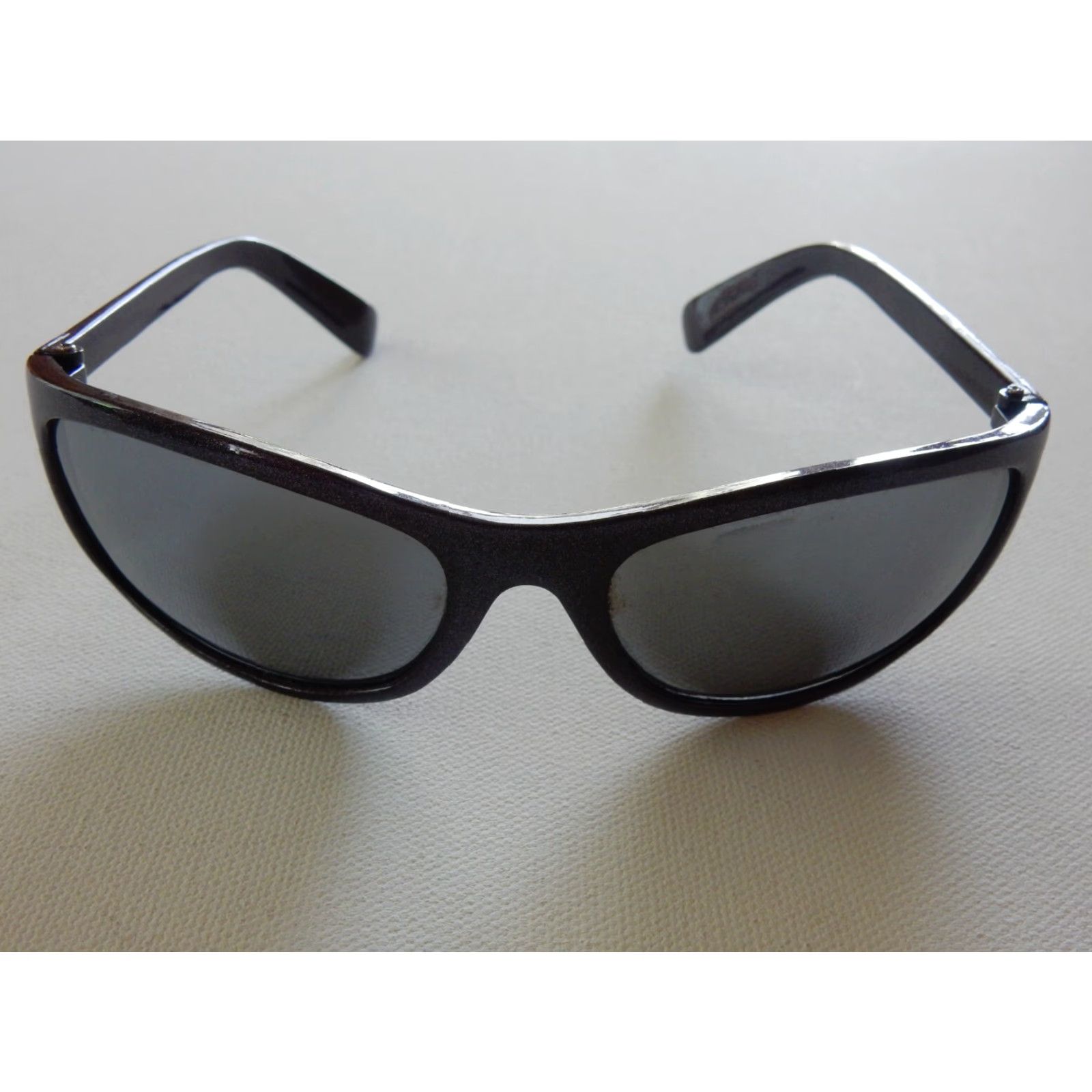 Vintage VINTAGE Mountain Shades Sunglasses Unisex Adults Mirrored Purple Frame Size ONE SIZE - 2 Thumbnail