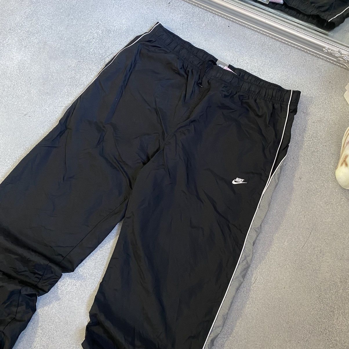 Nike Vintage Y2K Nike Track Pants Nylon Baggy Size US 38 / EU 54 - 4 Thumbnail