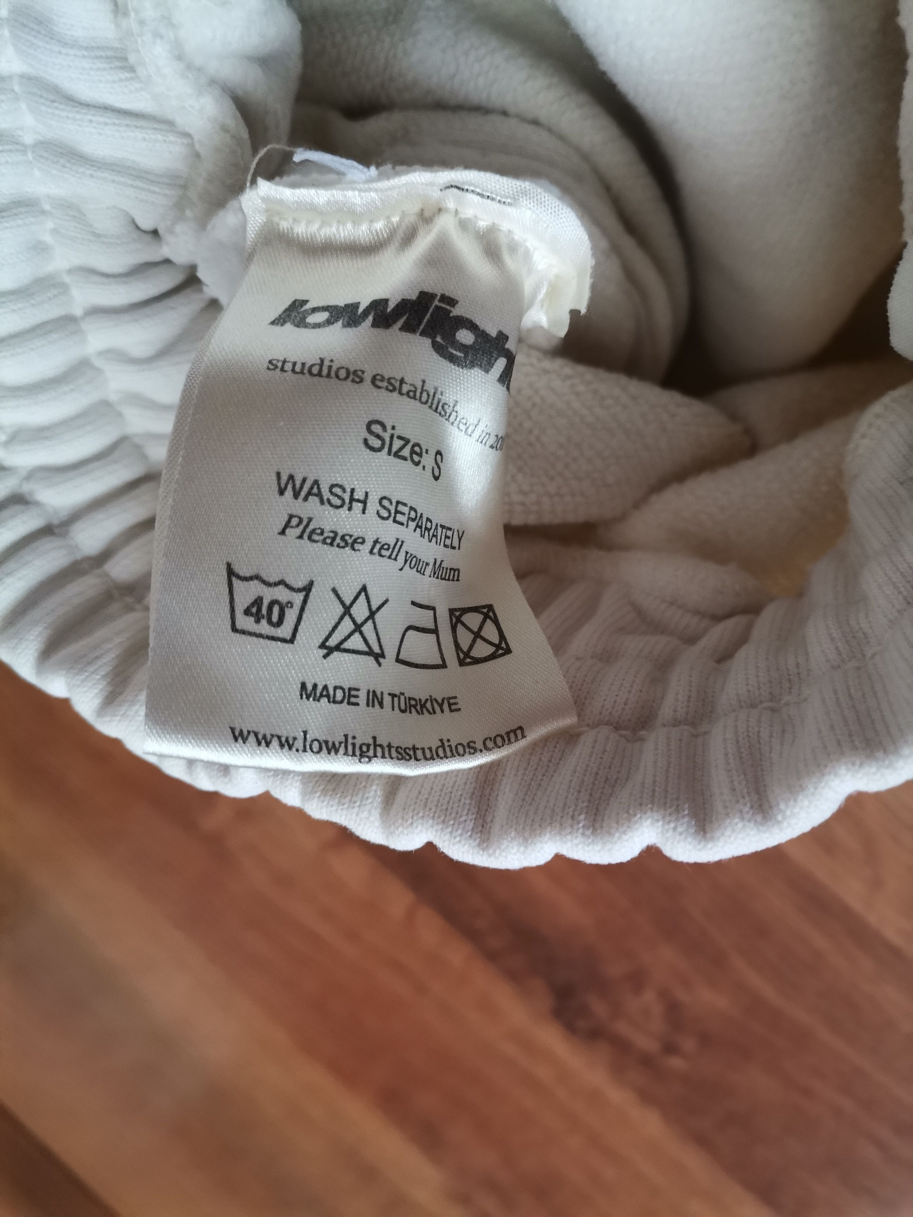 Other Lowlights Wide Shorts Size US 28 / EU 44 - 4 Thumbnail