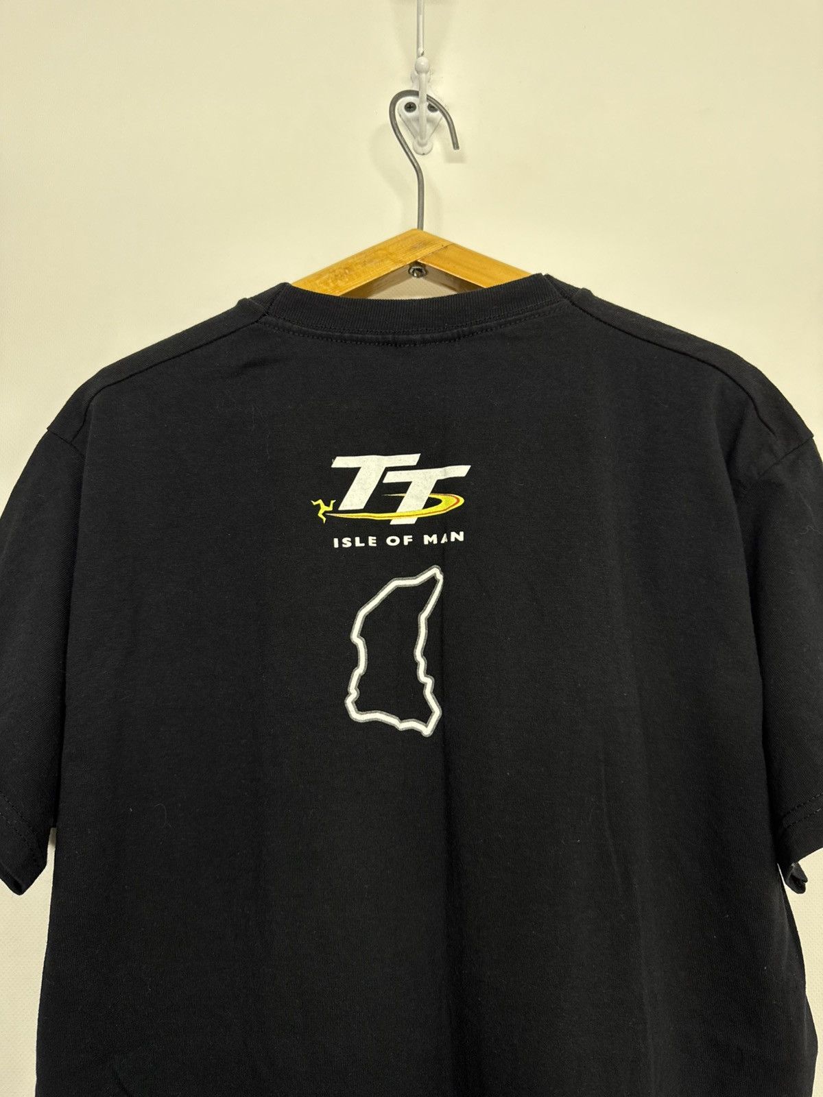 Fruit Of The Loom Vintage Moto racing t shirt Isle of Man road races 00’s Size US L / EU 52-54 / 3 - 10 Thumbnail
