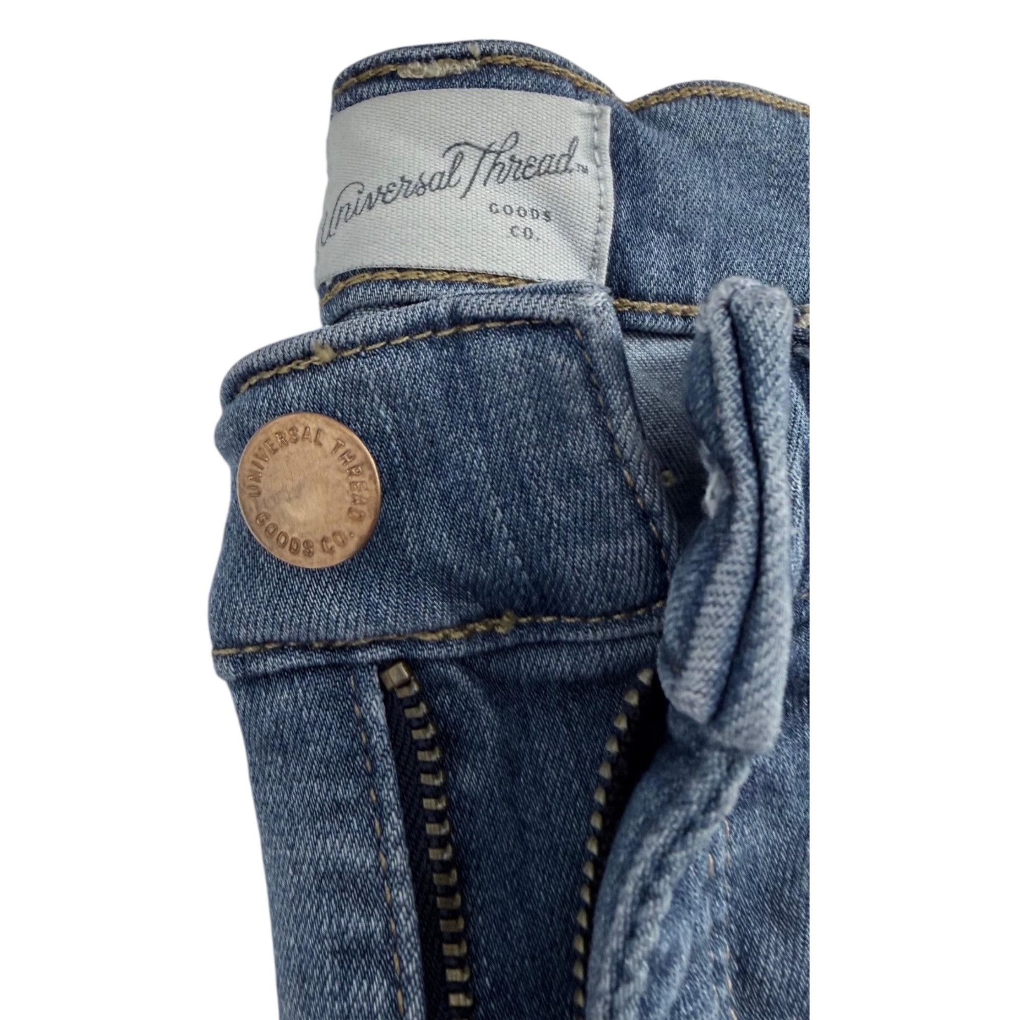 Other Universal Thread Jeans - Light Wash Skinny - Raw Hem -4- VGC Size 27" / US 4 / IT 40 - 7 Thumbnail