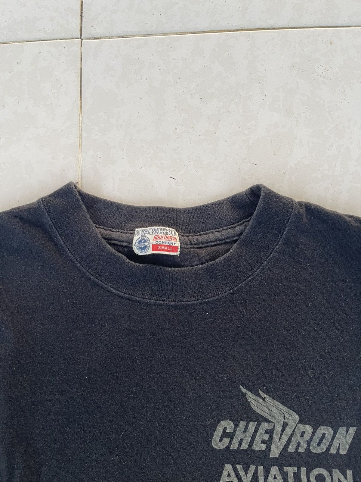 Buzz Rickson's Vintage 90's Buzz Rickson Chevron Aviation Gasoline Shirt T Size US S / EU 44-46 / 1 - 11 Thumbnail