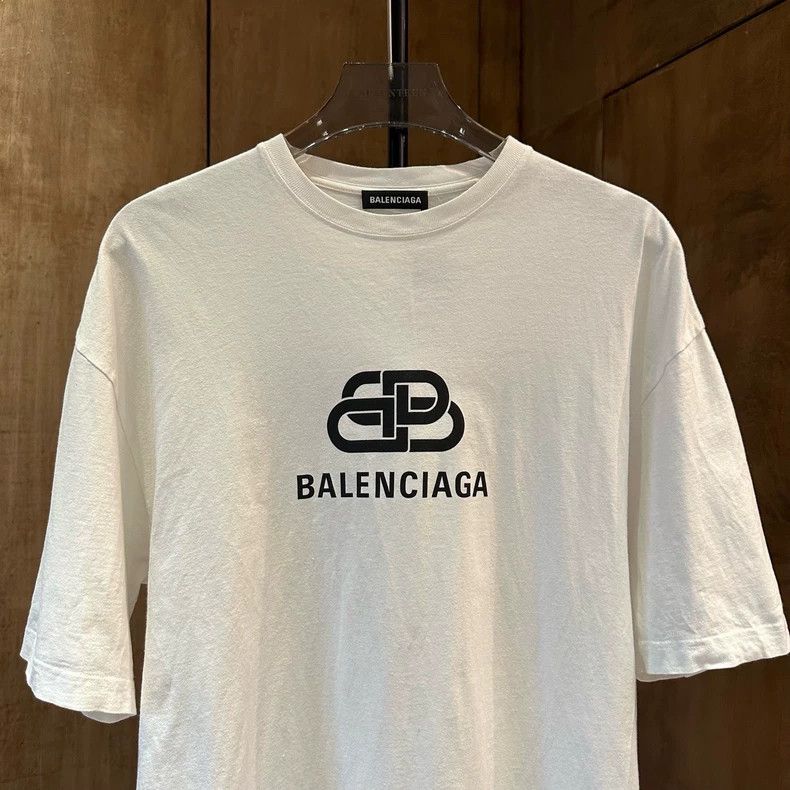 Balenciaga Balenciaga White lock logo short sleeve Size US XS / EU 42 / 0 - 2 Thumbnail