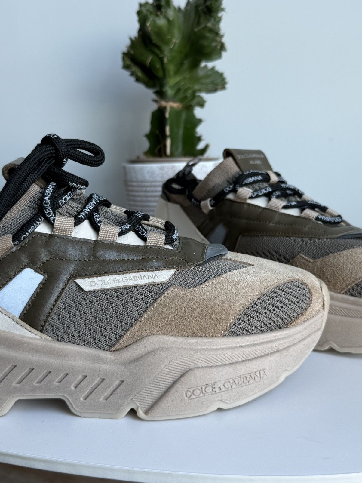 Dolce & Gabbana Dolce & Gabbana Daymaster Beige sneakers Suede Size US 10.5 / EU 43-44 - 10 Thumbnail