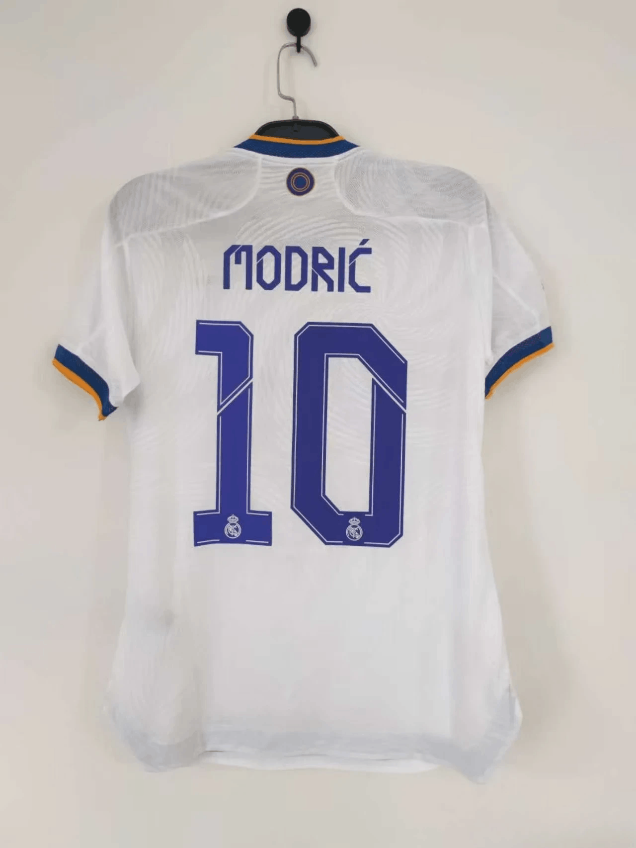 Other 2021 2022 Real Madrid #7 C Ronaldo Jersey Size US L / EU 52-54 / 3 - 1 Thumbnail