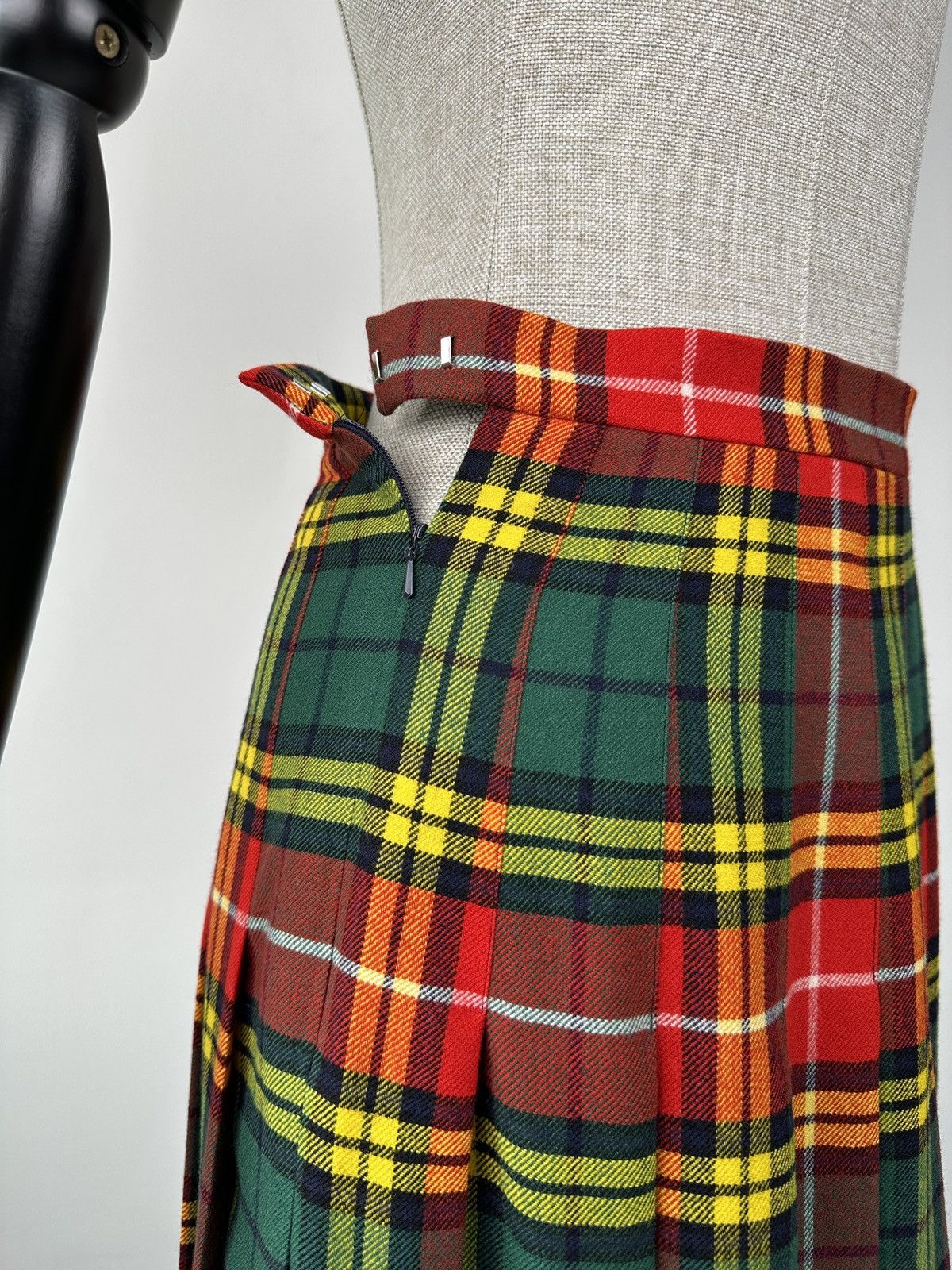 Burberry 90s BURBERRYS 100% Wool Plaid Pleated Long Skirt Multicolor Size 32" / US 10 / IT 46 - 10 Thumbnail