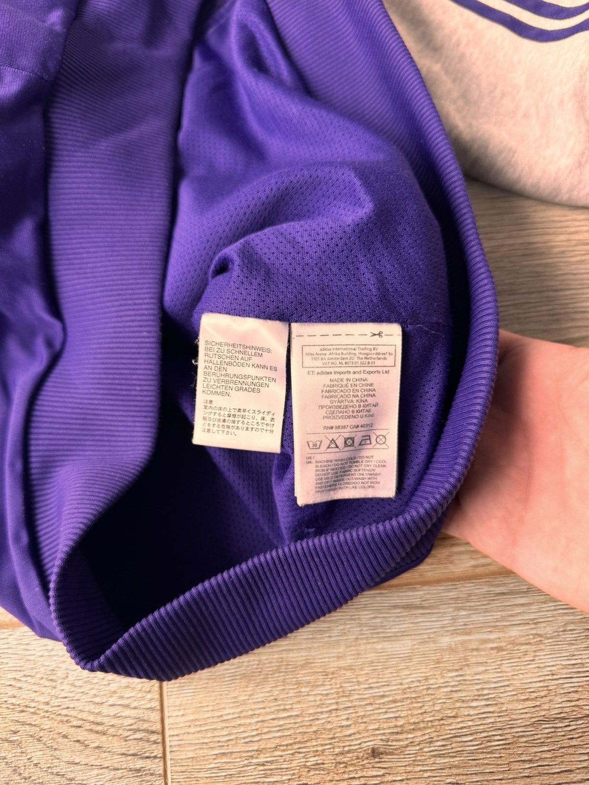 Adidas Vintage Adidas Original Purple Bomber Jacket Size US S / EU 44-46 / 1 - 8 Thumbnail