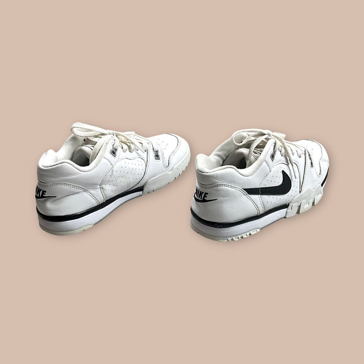 Nike Nike Air Cross Trainer Low Size US 7 / EU 40 - 4 Thumbnail