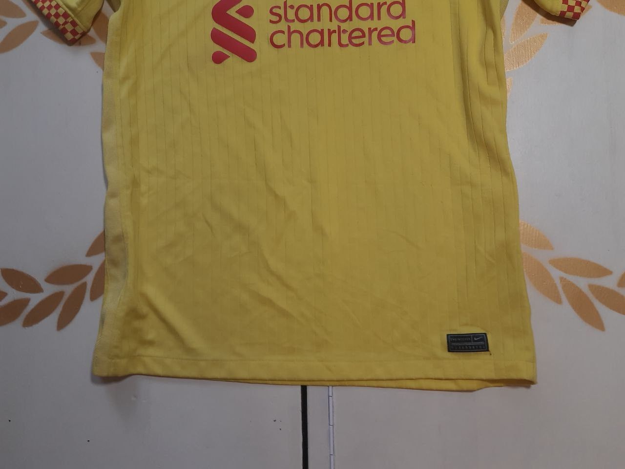 Nike Nike Liverpool FC Third Jersey 2021-2022 Size US M / EU 48-50 / 2 - 3 Thumbnail