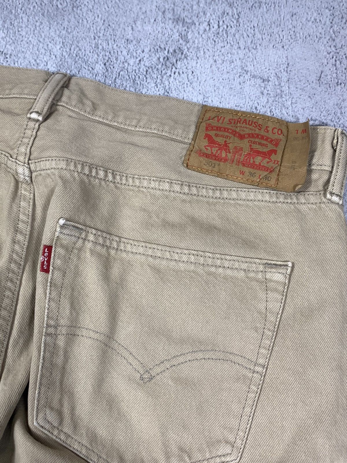 Levi's × Vintage Vintage Levi’s 501 pants streetwear style size 36x30 Size US 36 / EU 52 - 2 Thumbnail