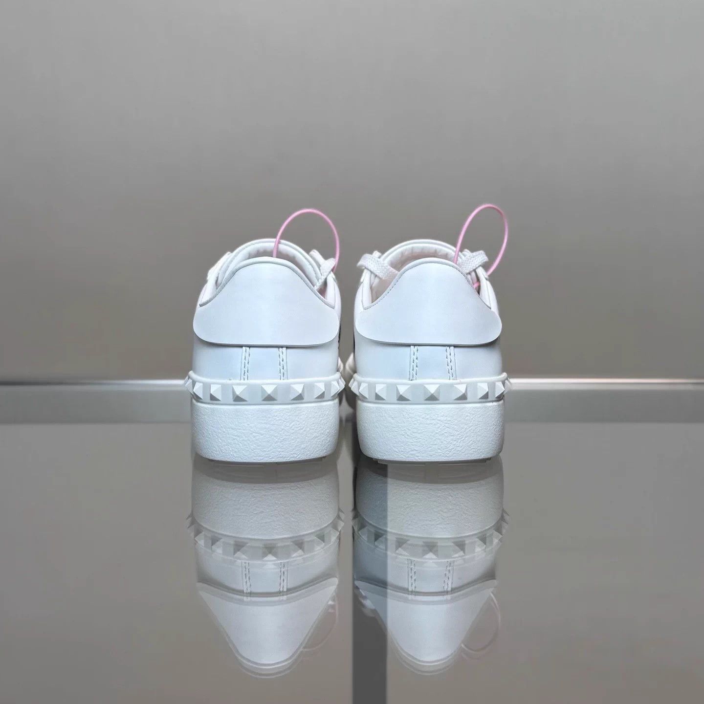 Valentino Valentino Open Studded White Sneakers 35.5 Size US 5 / IT 35 - 4 Thumbnail