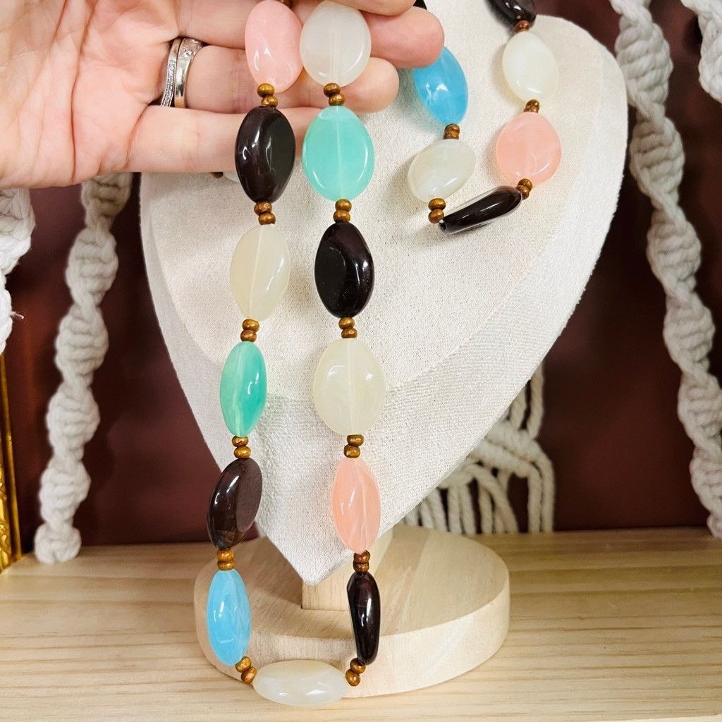 Jewelry Multicolor Acrylic Beaded Necklace Blue Pink Brown Long Size ONE SIZE - 3 Thumbnail