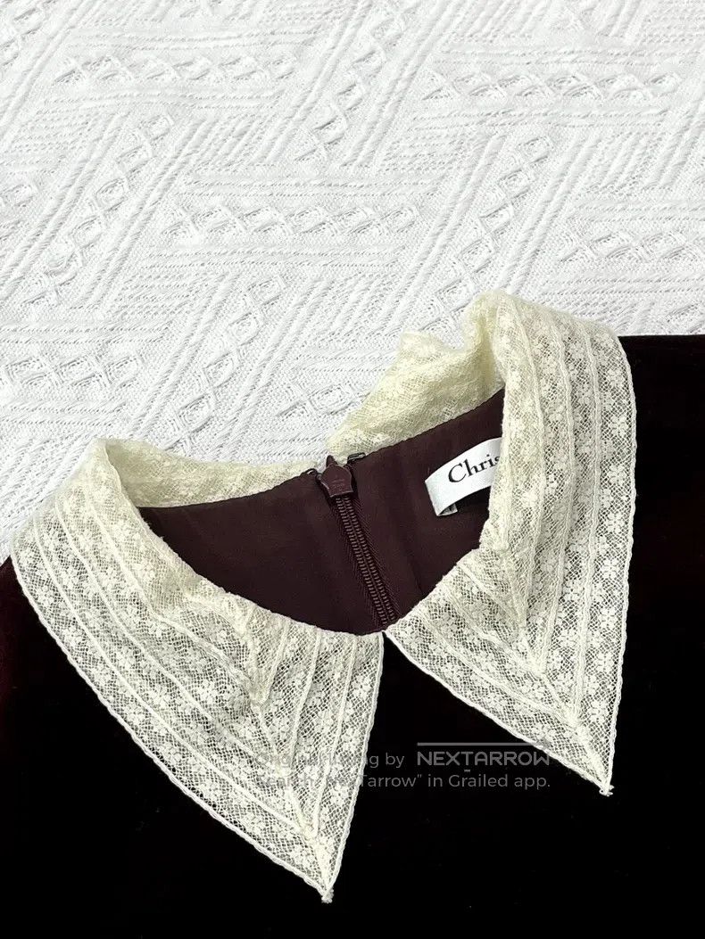 Dior Dior Red velvet lace collar long-sleeved dress Size XXS / US 00 / IT 34 - 2 Thumbnail