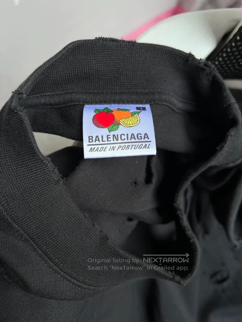 Balenciaga Balenciaga Backwards Embroidery Destroyed Short Sleeve Size US S / EU 44-46 / 1 - 2 Thumbnail