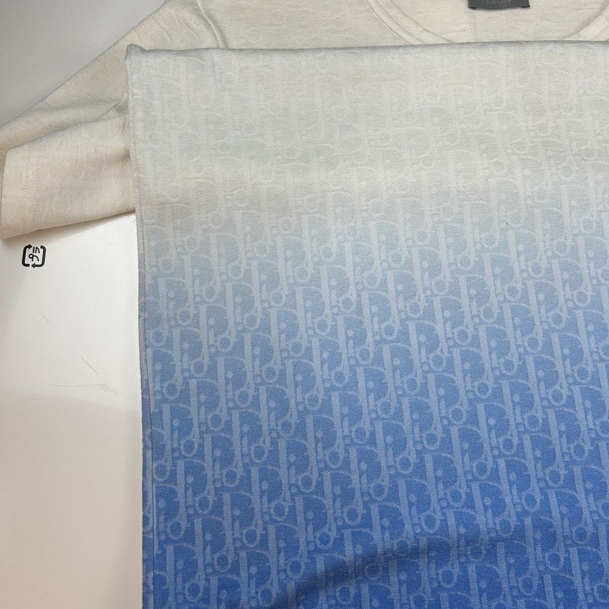 Dior Dior oblique gradation tshirt Size US S / EU 44-46 / 1 - 11 Thumbnail