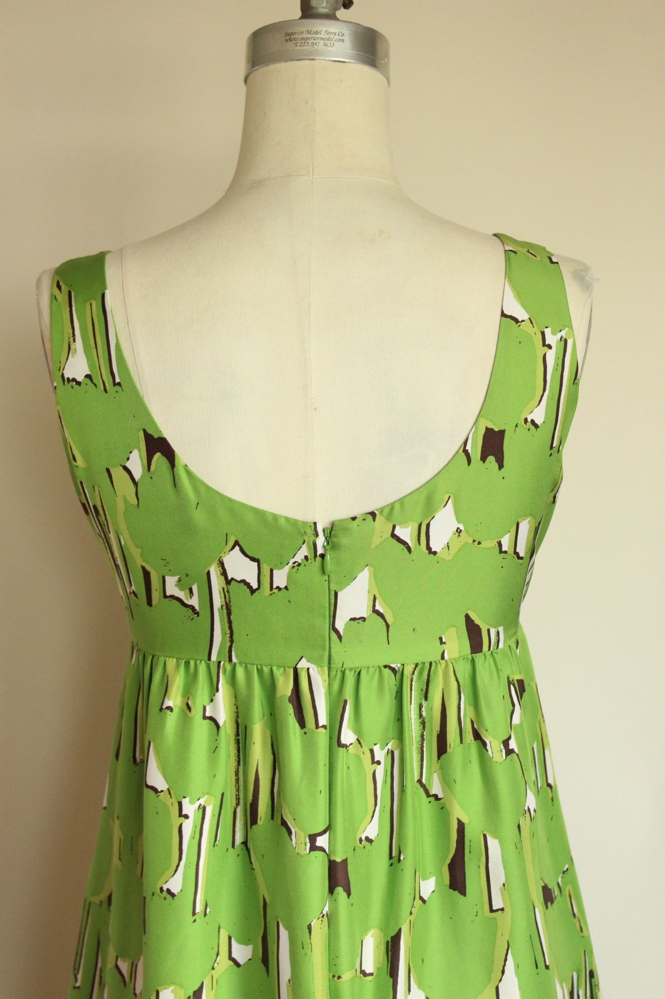 Michael Kors Michael Kors Mini Dress, Silk Empire Waist, Size 6P, Green B Size M / US 6-8 / IT 42-44 - 10 Thumbnail