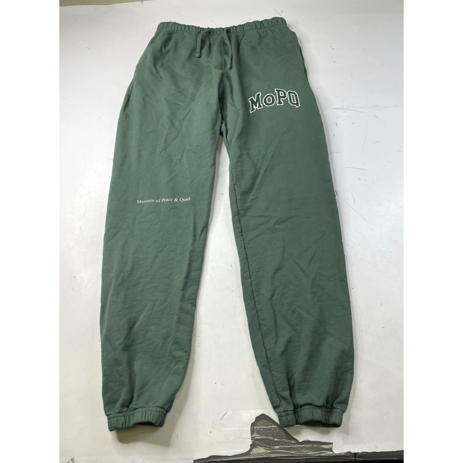 Museum of Peace & Quiet VINTAGE Museum of Peace & Quiet Jogger Pants Sweatpants Mens M Green USA Activewear Adjustable Waist Pockets Size US 31 - 2 Thumbnail