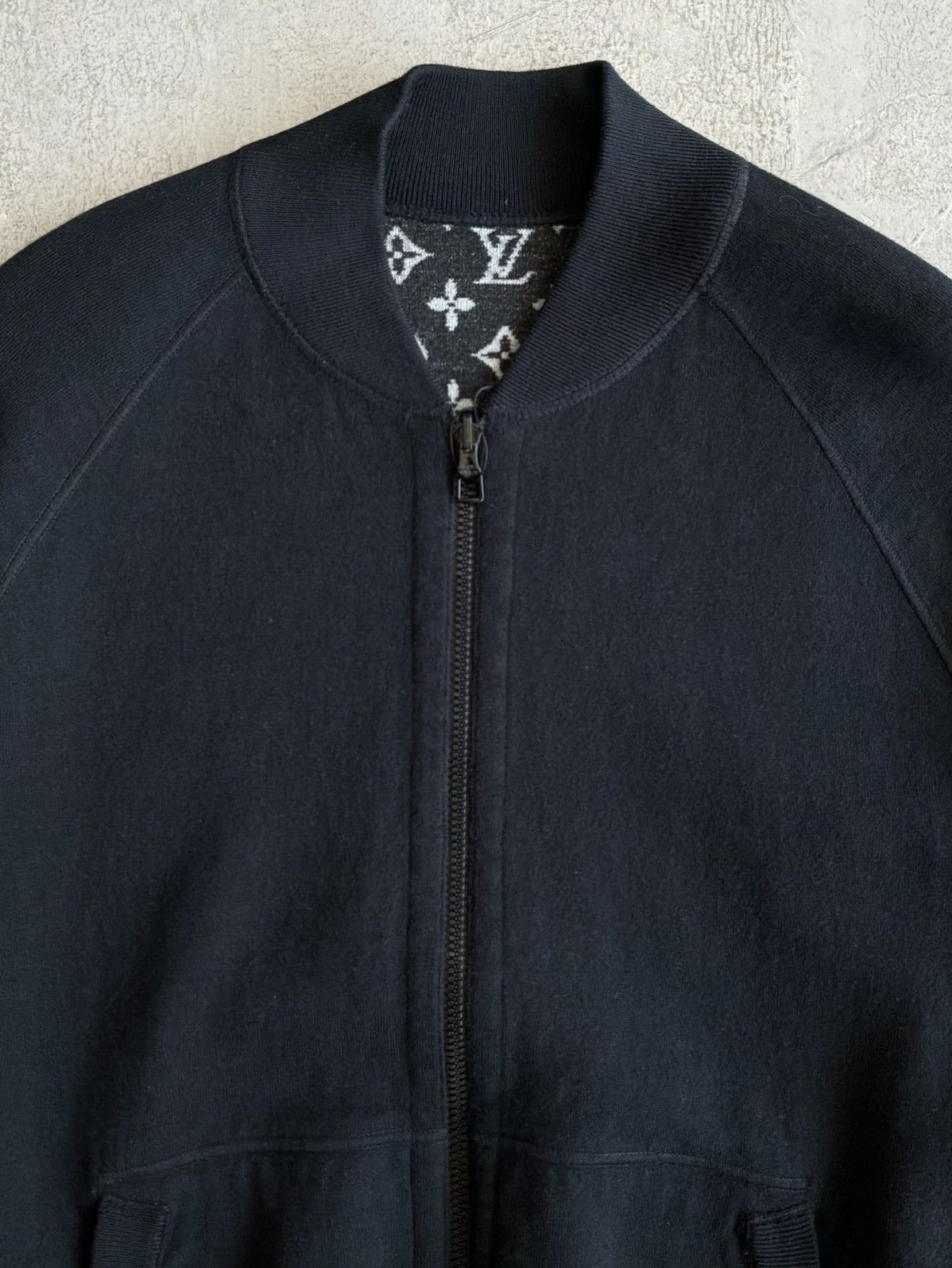 Louis Vuitton 2021 Louis Vuitton - Monogram Reversible Bomber Jacket Size US XL / EU 56 / 4 - 6 Thumbnail