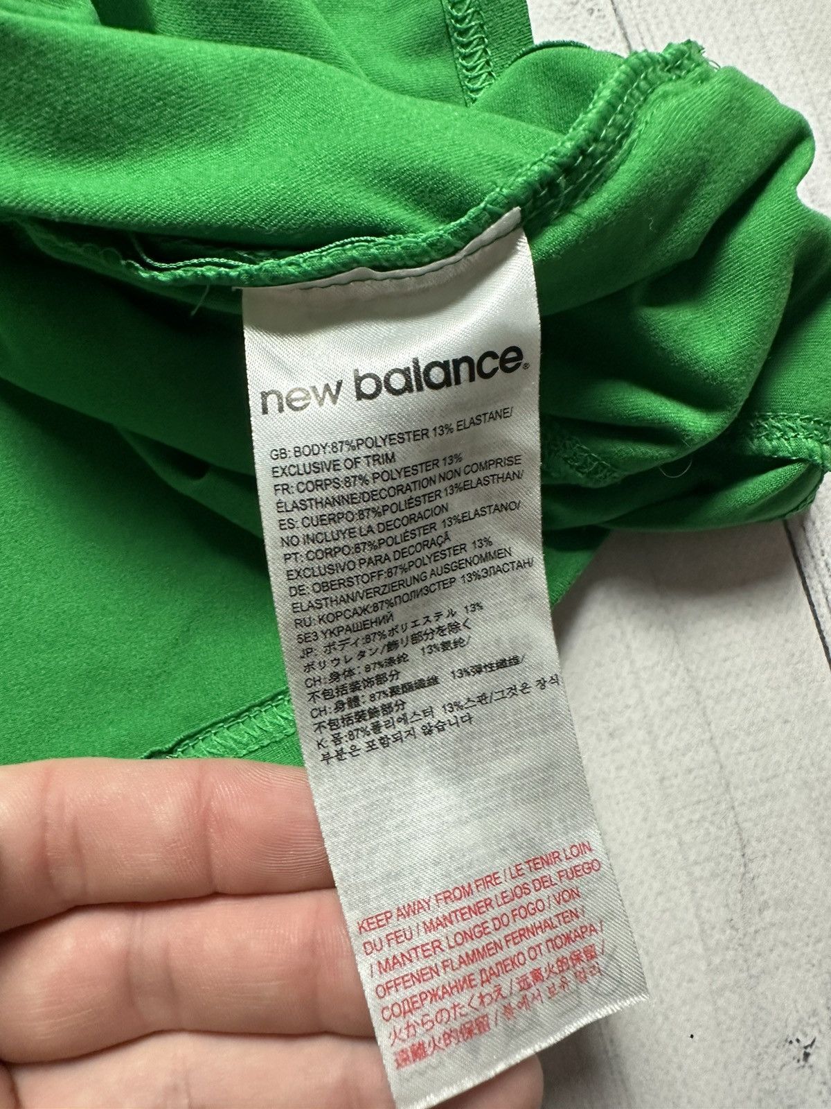 Vintage Vintage Celtic New Balance soccer sweatshirt green size XXL Size US XXL / EU 58 / 5 - 8 Thumbnail