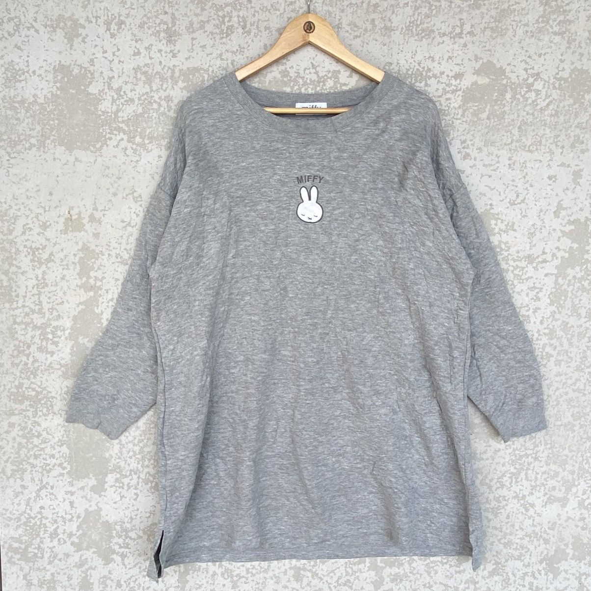 Other Vintage Miffy Small Embroidered Crewneck Sweatshirt Gray Size US XL / EU 56 / 4 - 1 Thumbnail