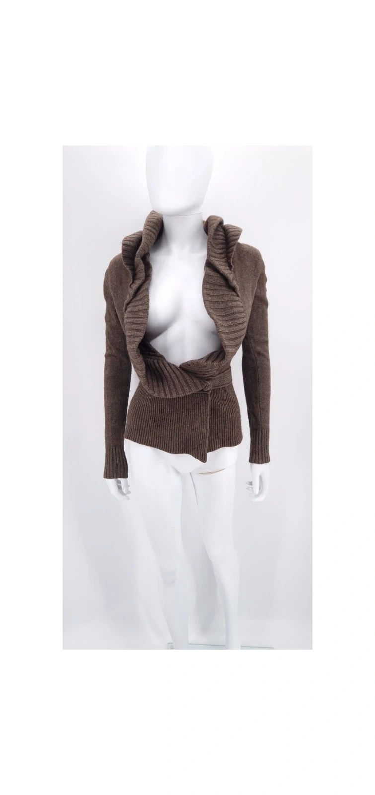 Givenchy Givenchy Riccardo Tisci Merino Wool Sculptural Cardigan Size S / US 4 / IT 40 - 1 Thumbnail
