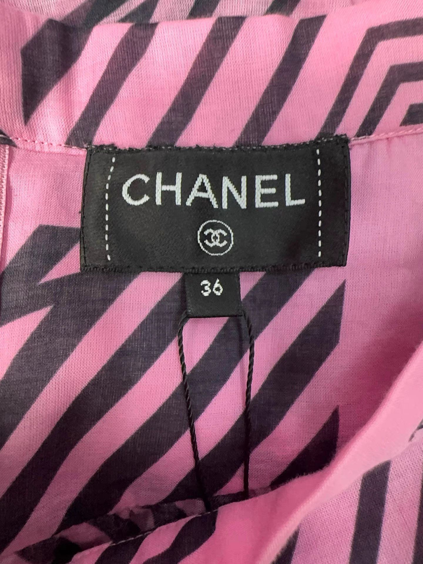 Chanel Chanel 23 Coco Beach Pink Star Print Skirt K2 Size 36" / US 14 / IT 50 - 3 Thumbnail