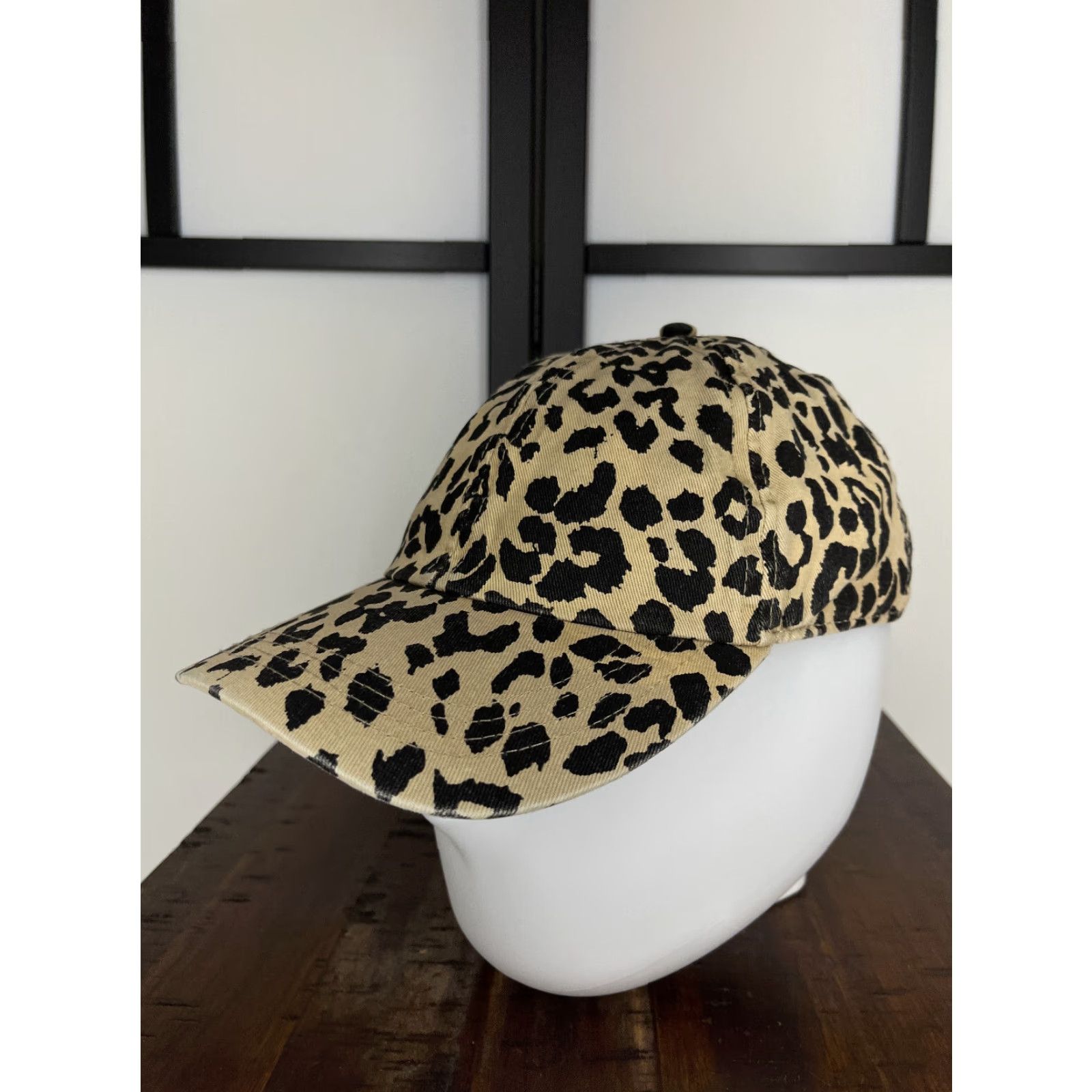 Vintage VINTAGE David and Young Baseball Cap Hat Adjustable Adult One Size Beanie Beige Leopard Print Cotton Outdoor 90s Women Size ONE SIZE - 4 Thumbnail