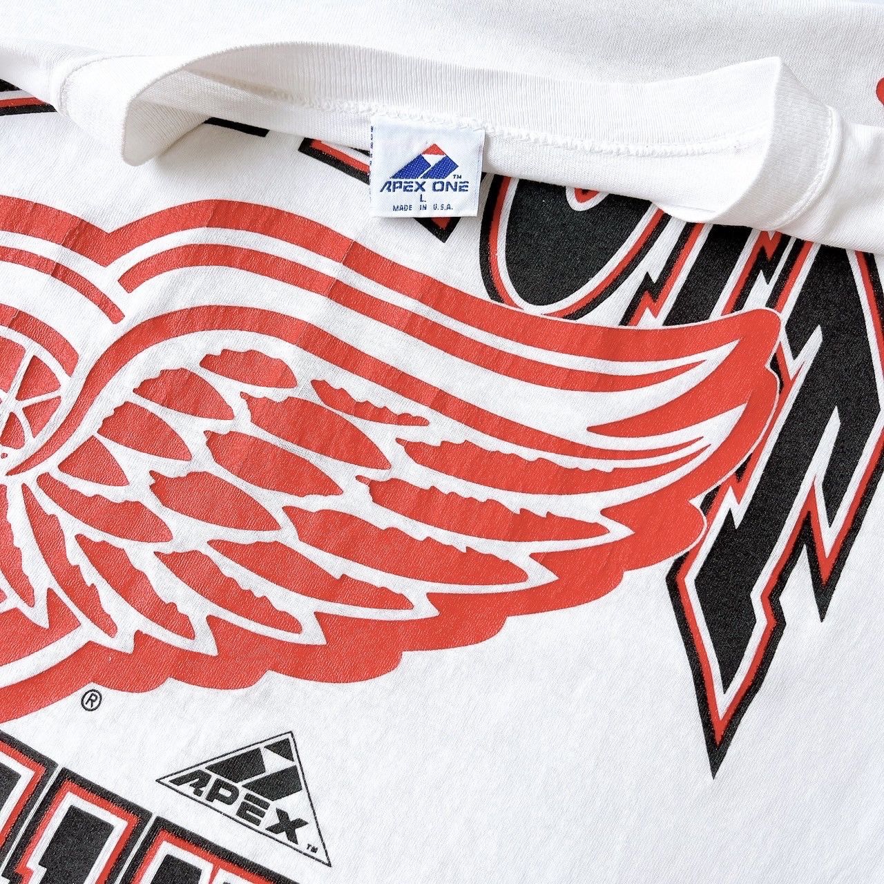 Apex One × Vintage 90s Detroit Red Wings NHL t-shirt/ L Size US L / EU 52-54 / 3 - 10 Thumbnail