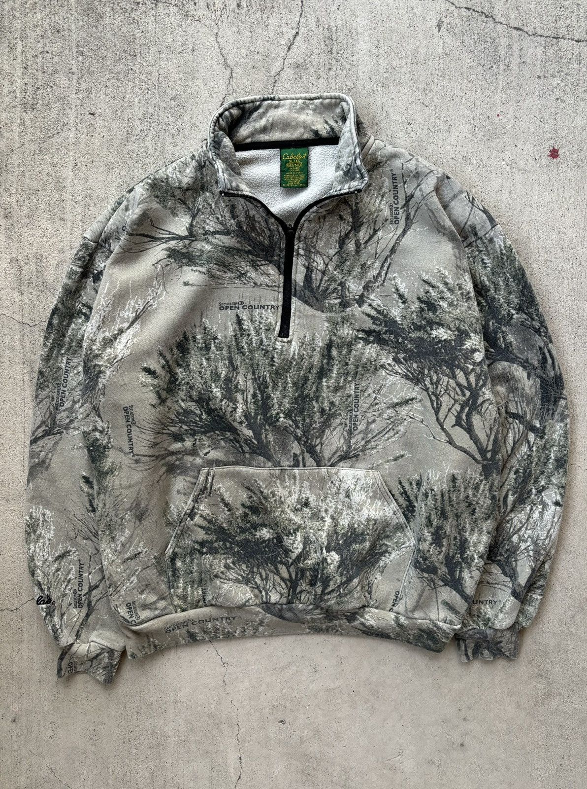 Other Vintage 90’s Boxy Essential Realtree Camo Sweatshirt XL Size US XL / EU 56 / 4 - 1 Thumbnail