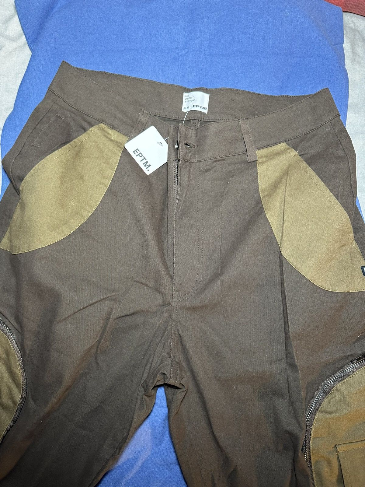 Designer × EPTM. EPTM BROWM CARGO PANTS Size US 32 / EU 48 - 8 Thumbnail