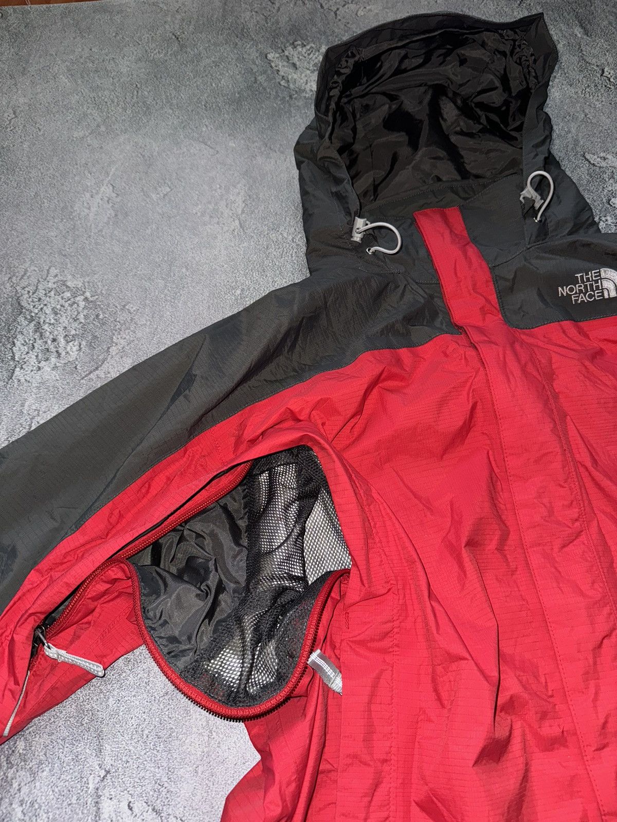 Goretex × The North Face Tnf the north face M vintage Hyvent shell jacket hooded 00s Size US L / EU 52-54 / 3 - 10 Thumbnail