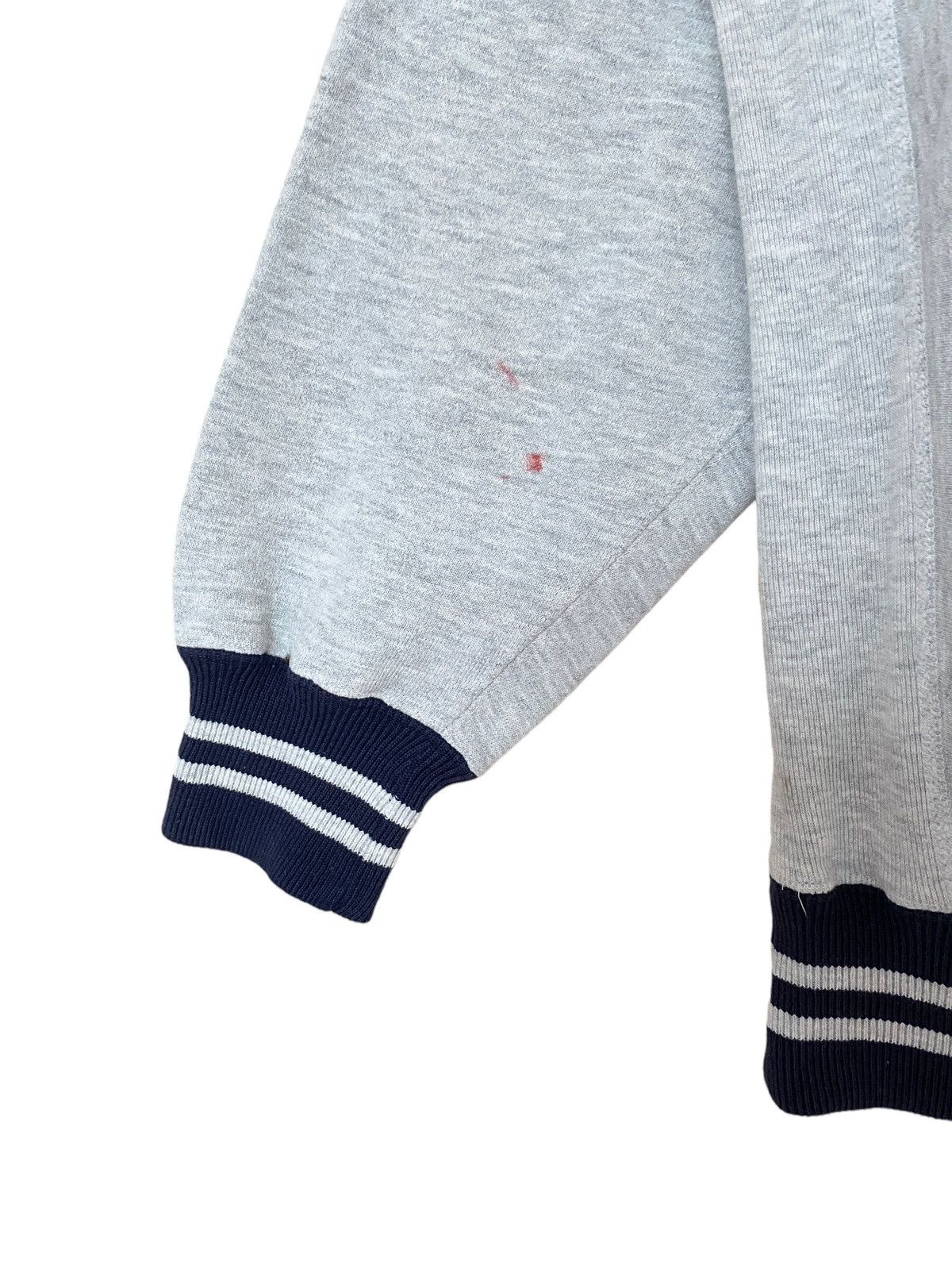 Champion × Vintage Vintage Japanese Brand Champion Reversible Wave 1990s Size US L / EU 52-54 / 3 - 9 Thumbnail