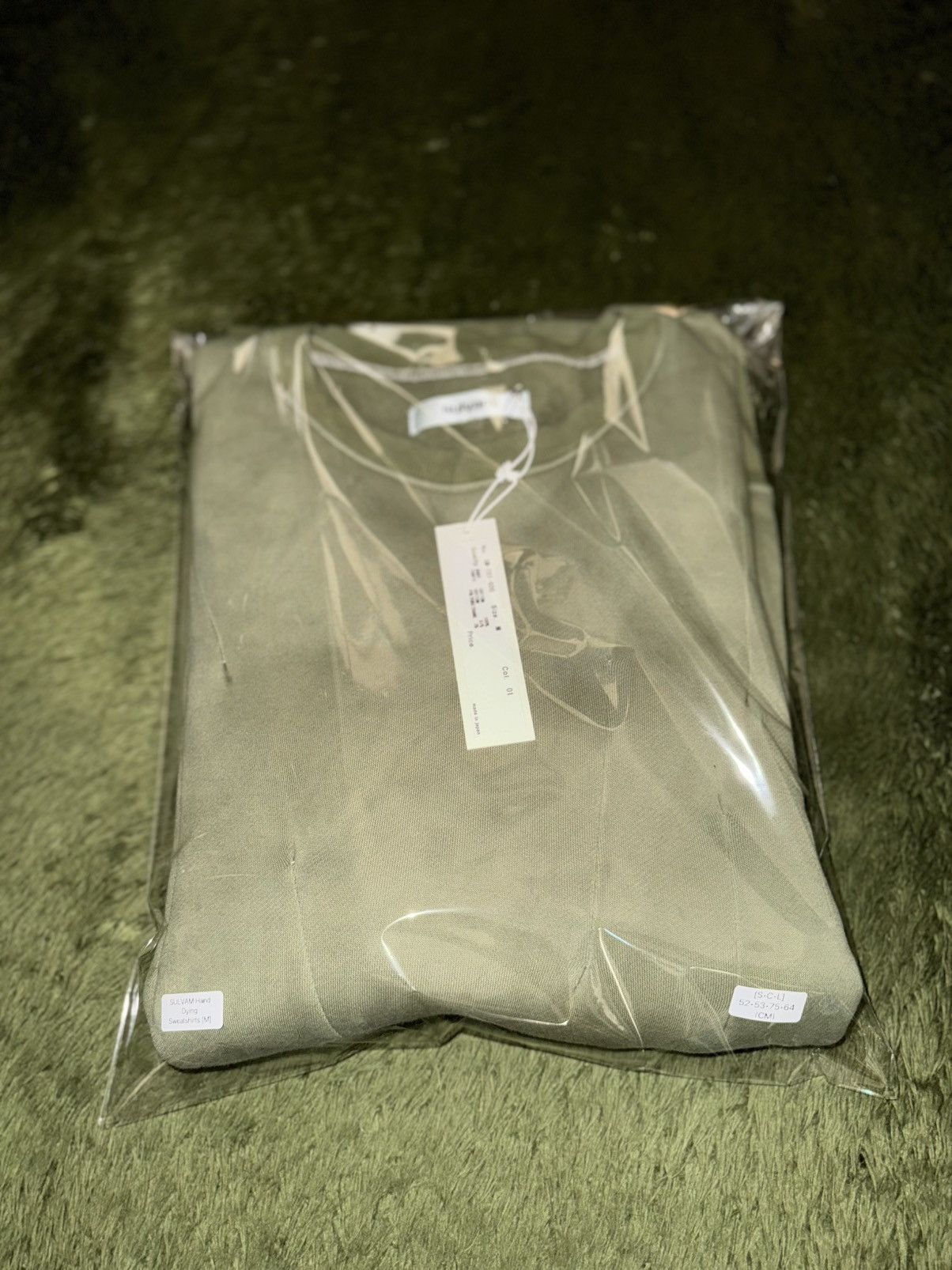 Sulvam [M] SULVAM Hand-Dyed Dart Detail Sweatshirt (Olive) Size US M / EU 48-50 / 2 - 12 Thumbnail