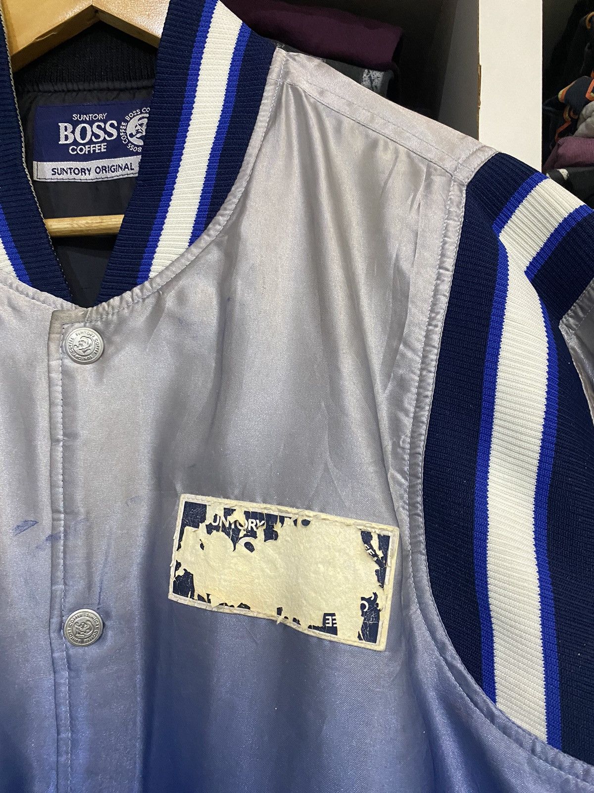 Japanese Brand Vintage Suntory Coffee Boss Black Gold Jacket Size US XL / EU 56 / 4 - 9 Thumbnail