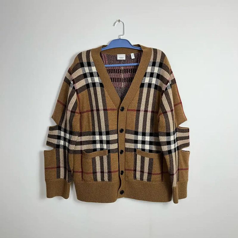 Burberry Burberry Men's Yellow Wool Cardigan Size US L / EU 52-54 / 3 - 1 Thumbnail