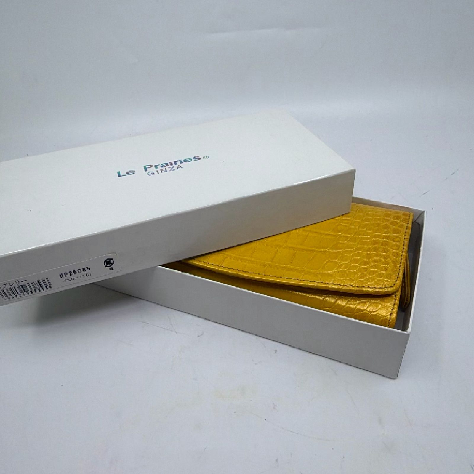 Le Prairies Ginza Continental Wallet Gold Crocodile Embossed
